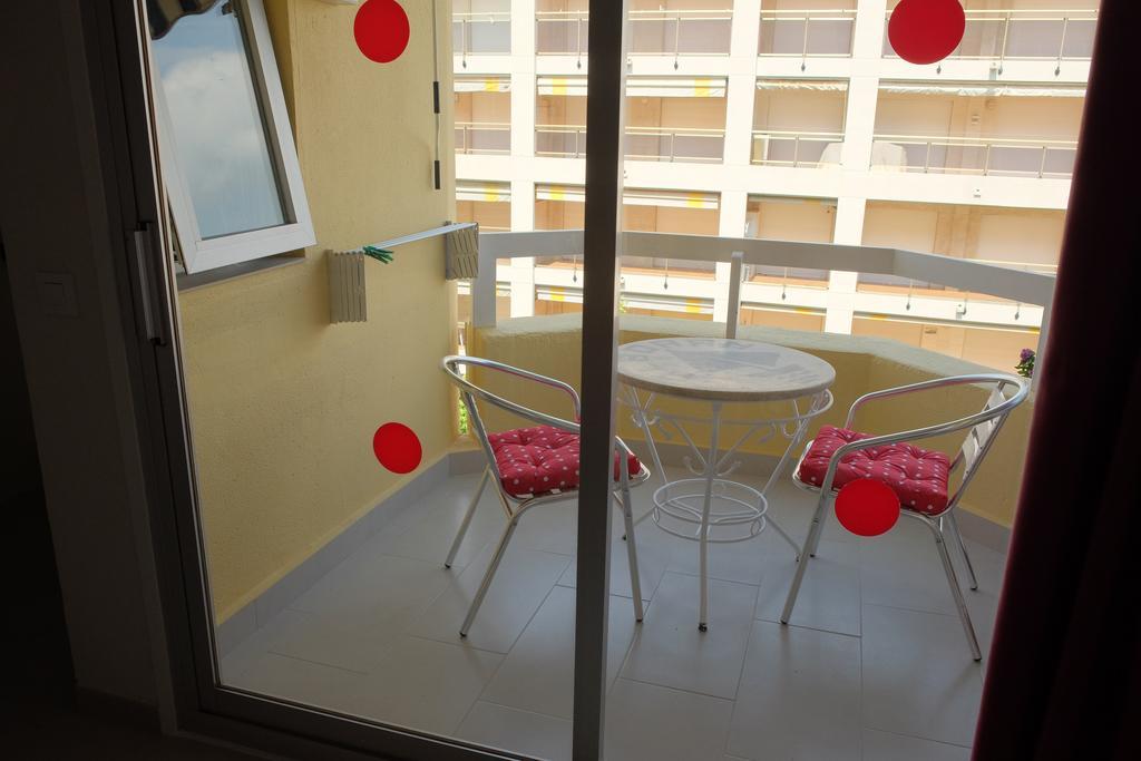 Alboran Premium Arysal Apartman Salou Kültér fotó