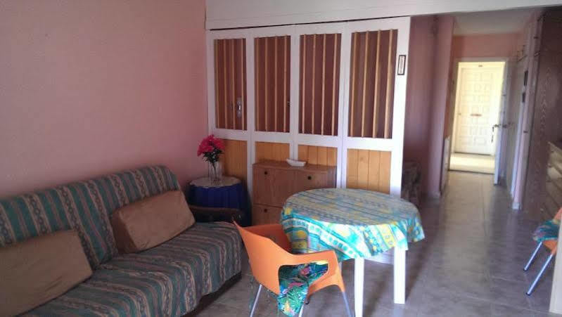 Alboran Premium Arysal Apartman Salou Kültér fotó